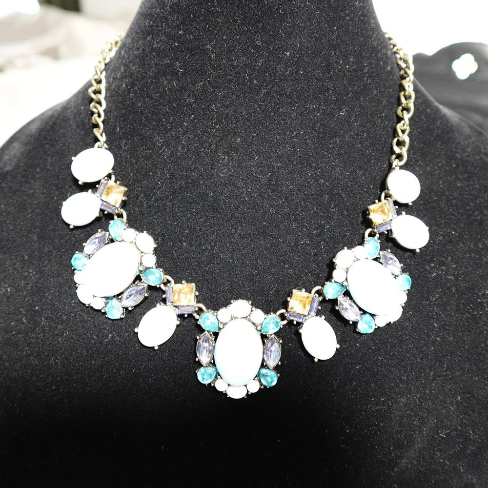 Sugarfix by Baublebar Statement Necklace Blue White Aqua Rhinestone Beaded - Picture 5 of 9